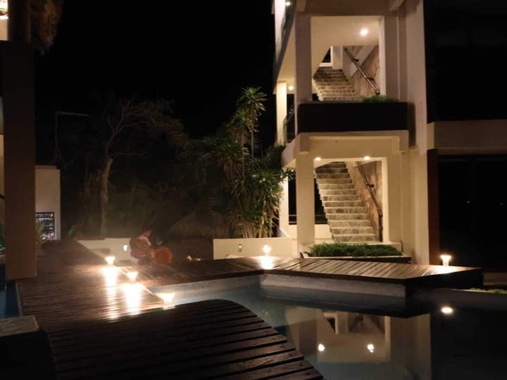 Pacific King Hotel