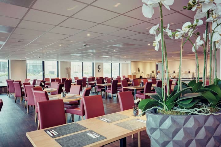 Amedia Amsterdam Airport, Trademark Collection by Wyndham