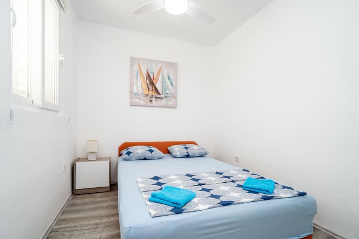 Apartment & Rooms Alan