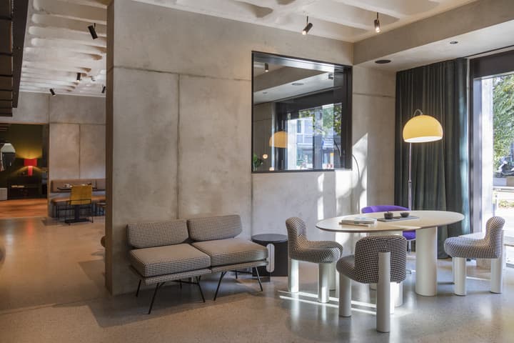 EmiLu Design Hotel