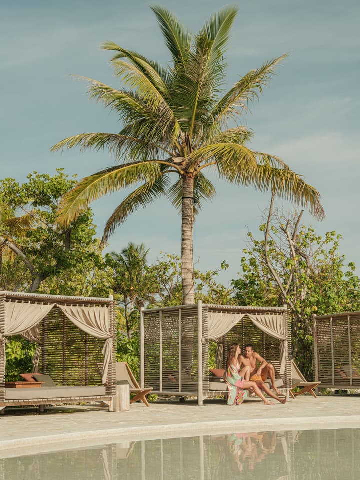 Patina Maldives, Fari Islands