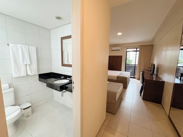 D8 Hotel Express