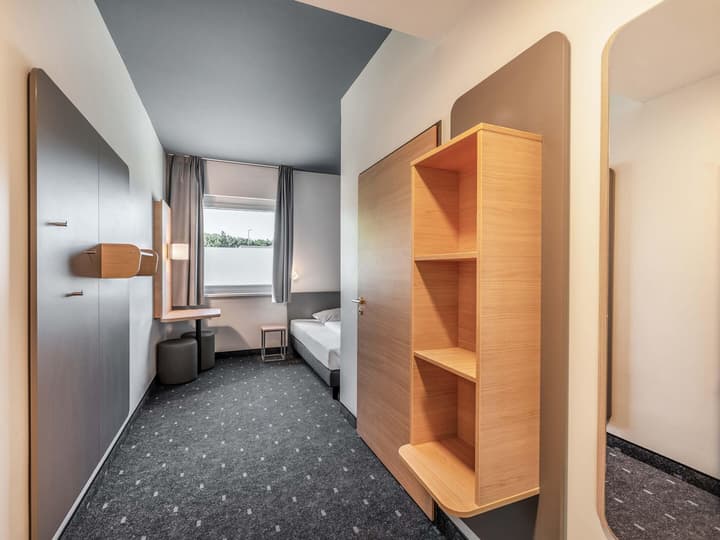 B&B Hotel Freiburg-Süd