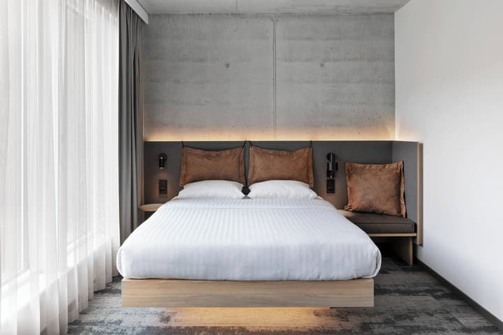 Moxy Bergen