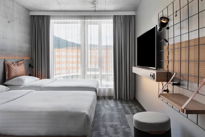 Moxy Bergen