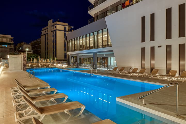 Senator Gandia Hotel