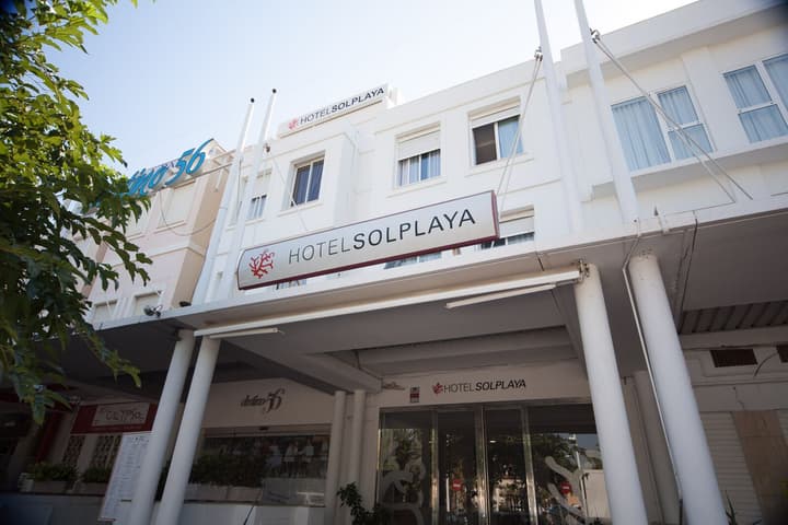 Sol Playa Suites
