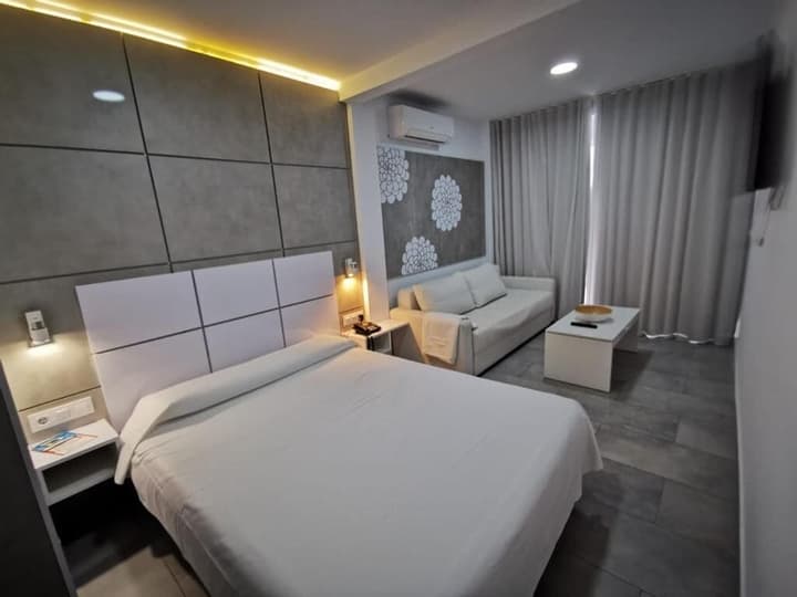 Sol Playa Suites