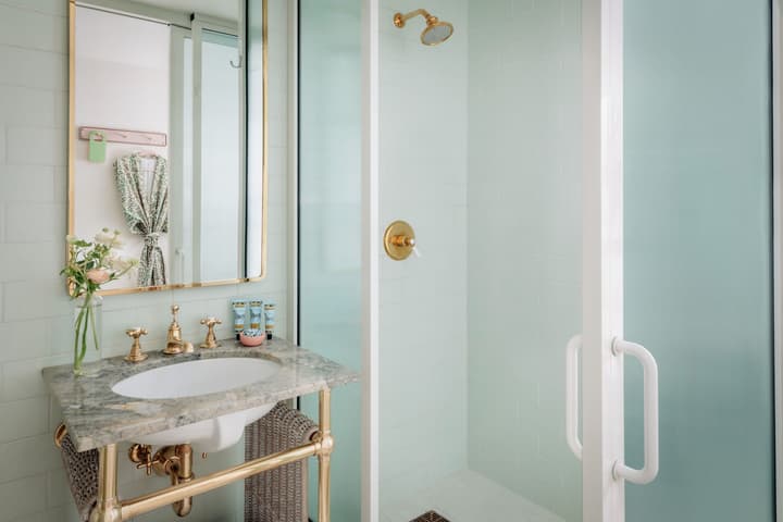 the goodtime hotel, Miami Beach, a Tribute Portfolio Hotel