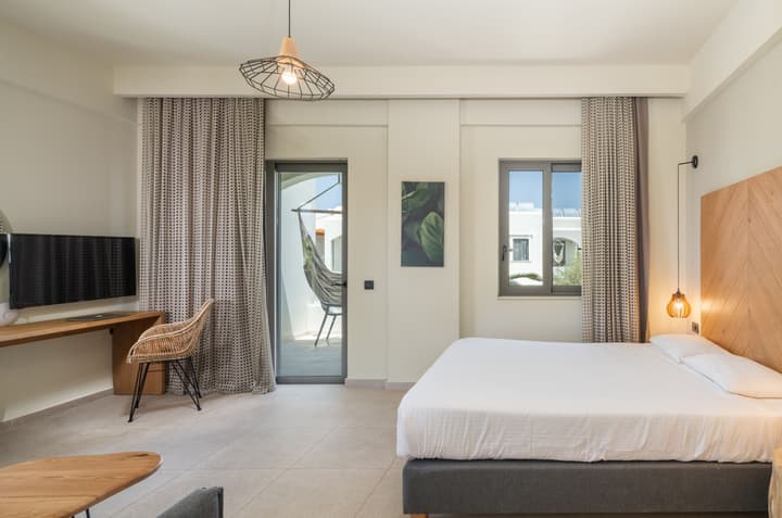 Malena Hotel & Suites - Adults Only by Omilos Hotels