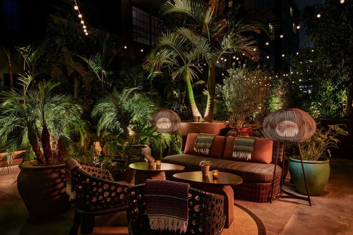 HOLLYWOOD VOLUME, a Tribute Portfolio Hotel