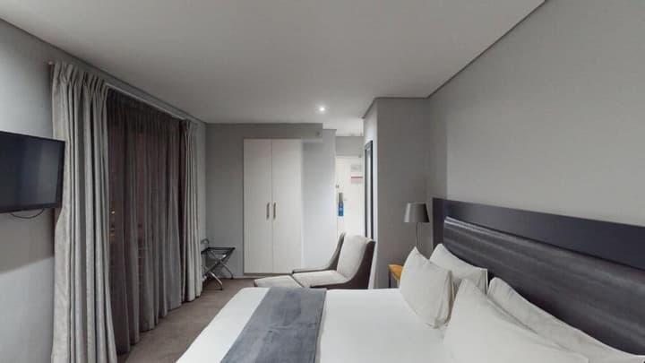 Fountains Hotel by Neighbourgood