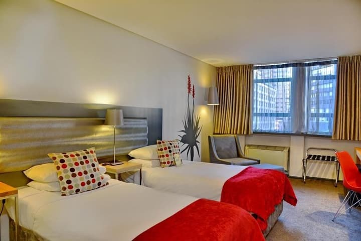 Fountains Hotel by Neighbourgood