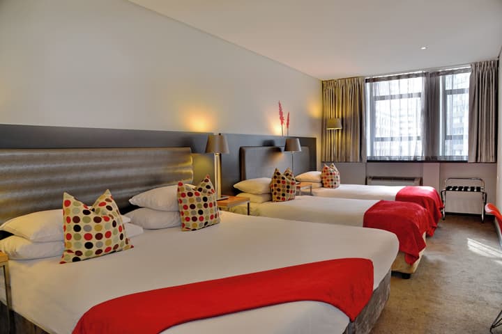 Fountains Hotel by Neighbourgood