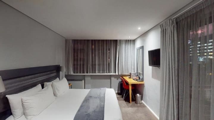Fountains Hotel by Neighbourgood