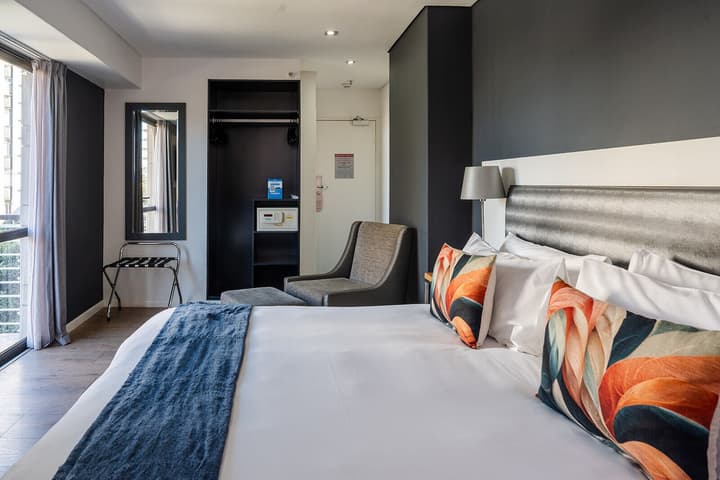 Fountains Hotel by Neighbourgood