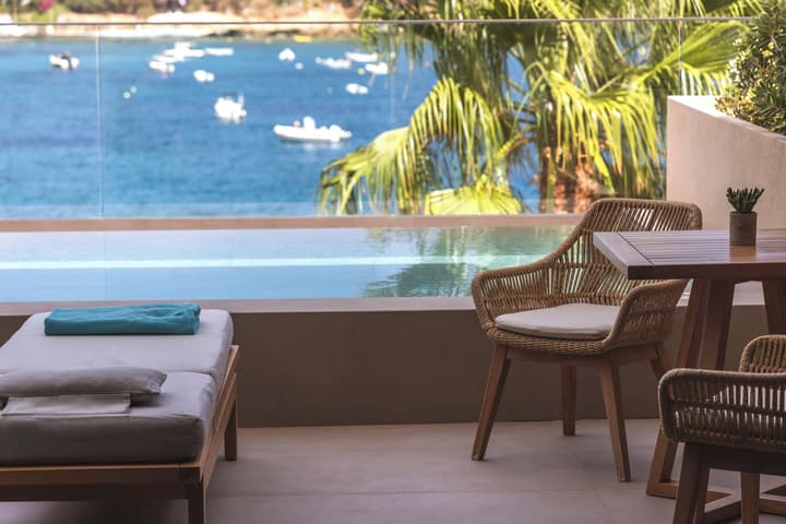 Castello Infinity Suites - Adults Only