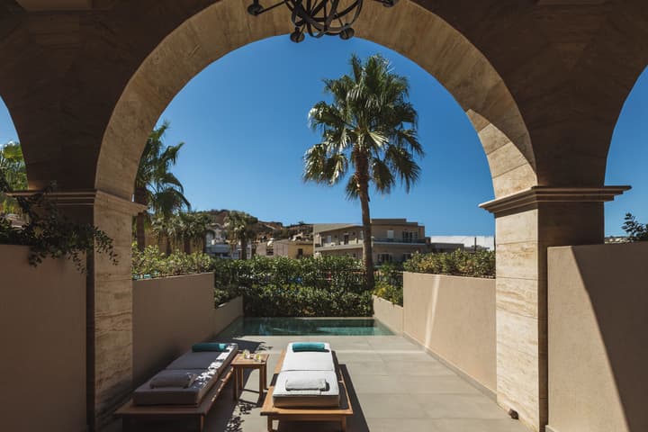 Castello Infinity Suites - Adults Only