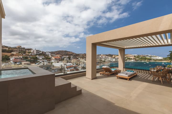 Castello Infinity Suites - Adults Only
