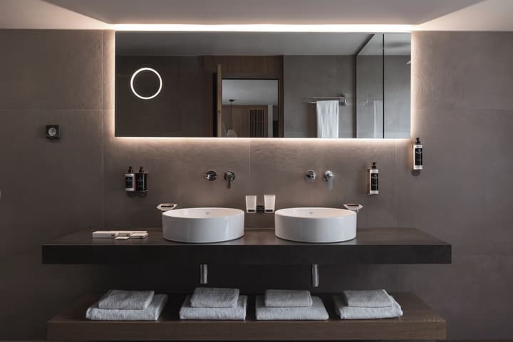 Castello Infinity Suites - Adults Only