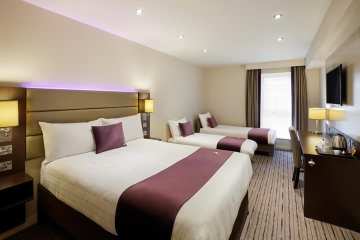 Premier Inn Dublin Cc Temple Bar