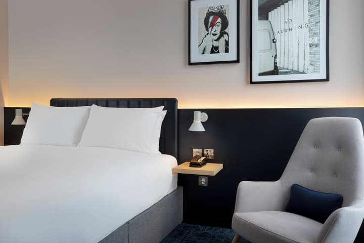 Leonardo Hotel Bristol City