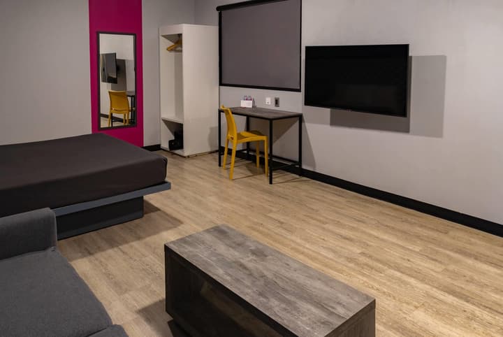 Hotel MX forum buenavista CDMX, Trademark by Wyndham