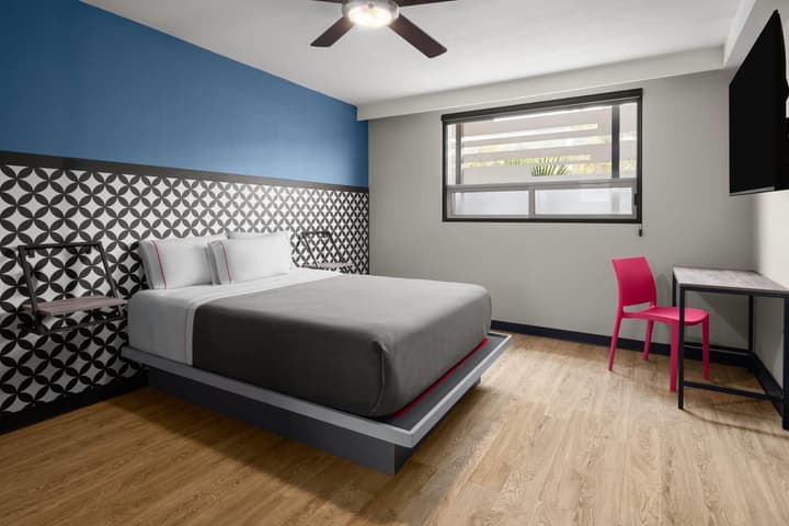 Hotel MX forum buenavista CDMX, Trademark by Wyndham