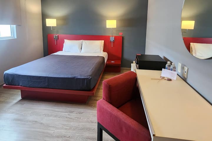 Hotel MX forum buenavista CDMX, Trademark by Wyndham