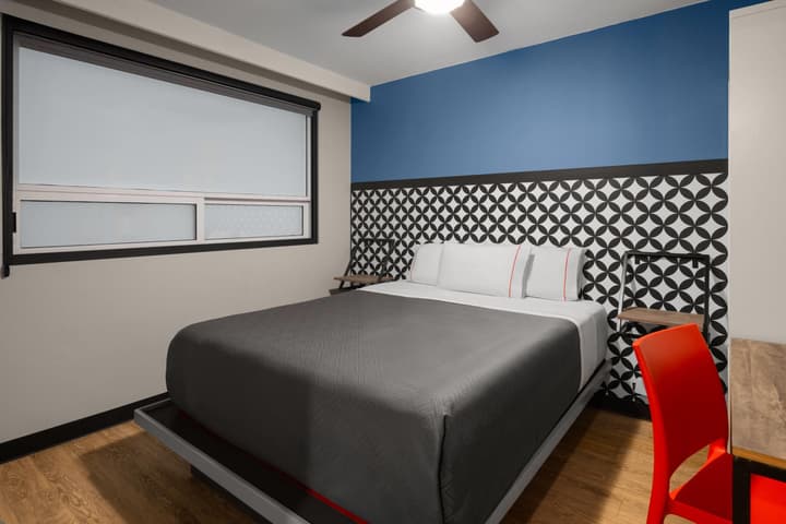Hotel MX forum buenavista CDMX, Trademark by Wyndham