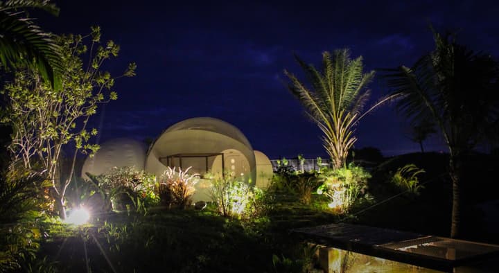 Green Land Bubble Glamping