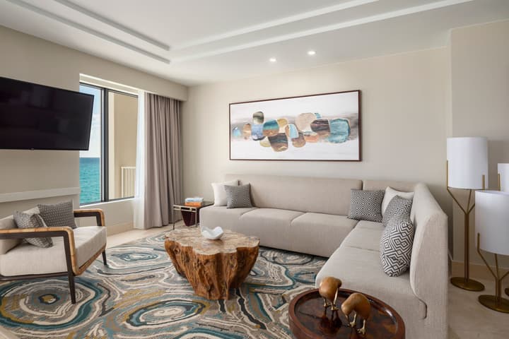 The St. Regis Bermuda Resort