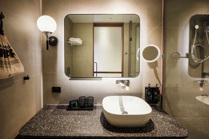 Ovolo Melbourne South Yarra, a Wyndham Hotel