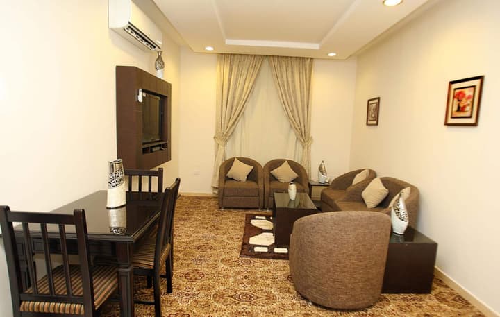 Rest Night Serviced Apartments - AL Nafal رست نايت للشقق المخدومة - النفل