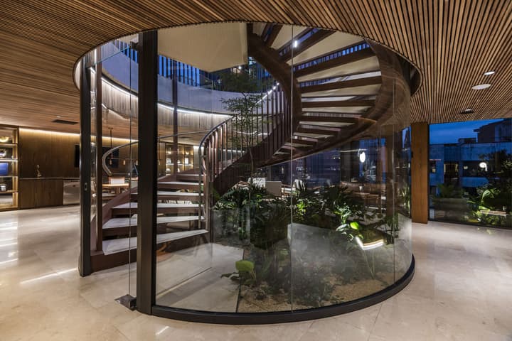 Elcielo Hotel & Restaurant