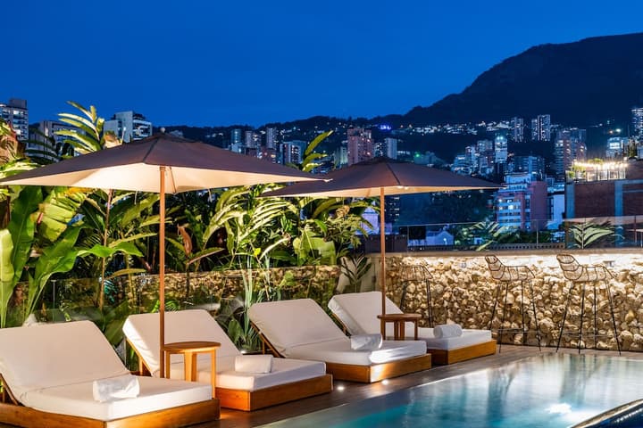 El Cielo Hotel & Restaurant