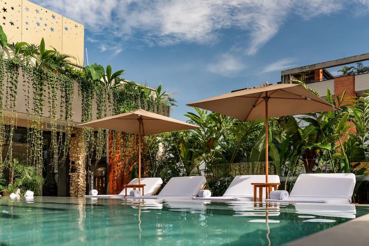 El Cielo Hotel & Restaurant