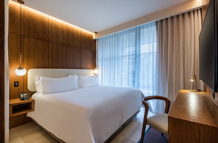 Elcielo Hotel & Restaurant