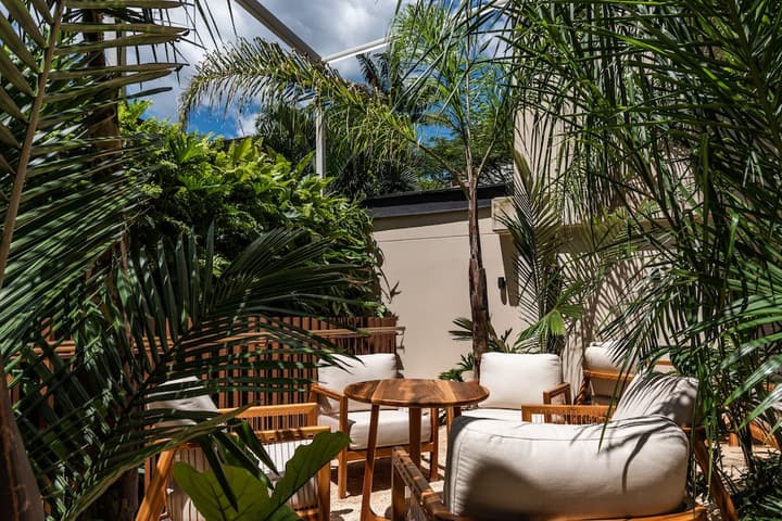 El Cielo Hotel & Restaurant