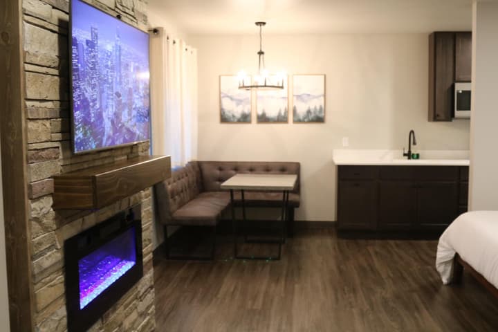 Spruce Lodge