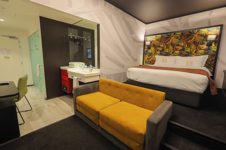 Hotel Sky Cape Town