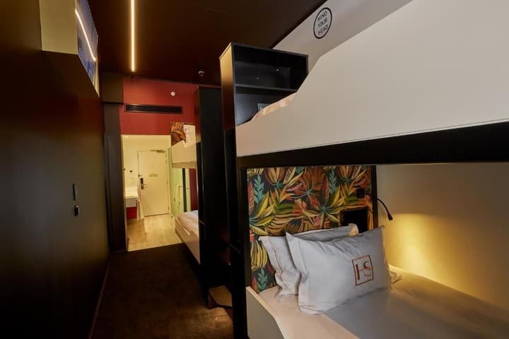 Hotel Sky Cape Town