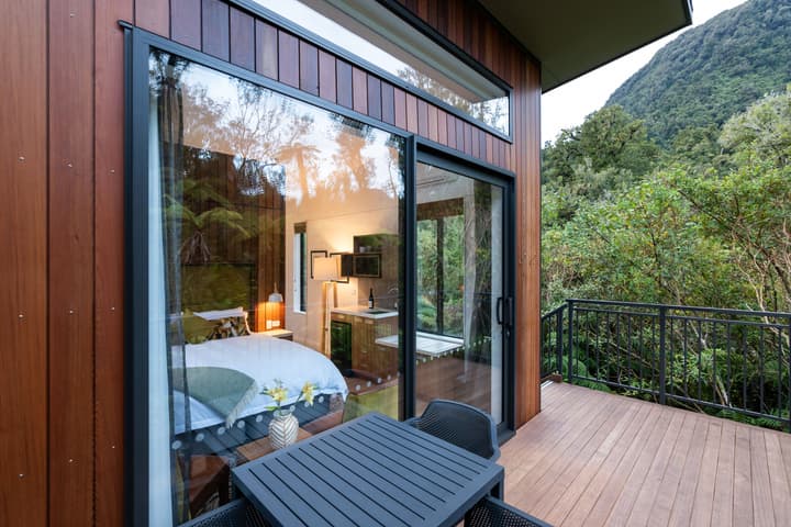 Rainforest Deluxe
