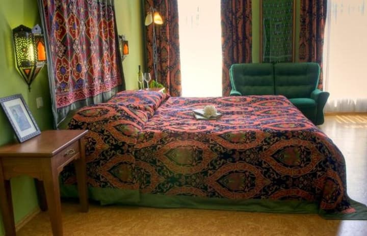 Hotel Henry