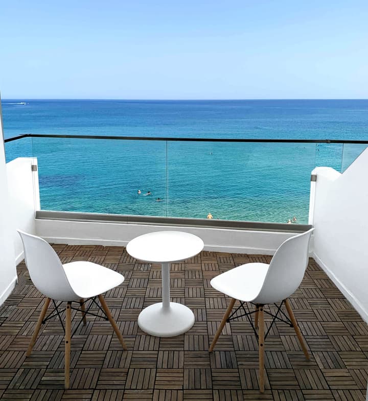 Azure Mare Hotel