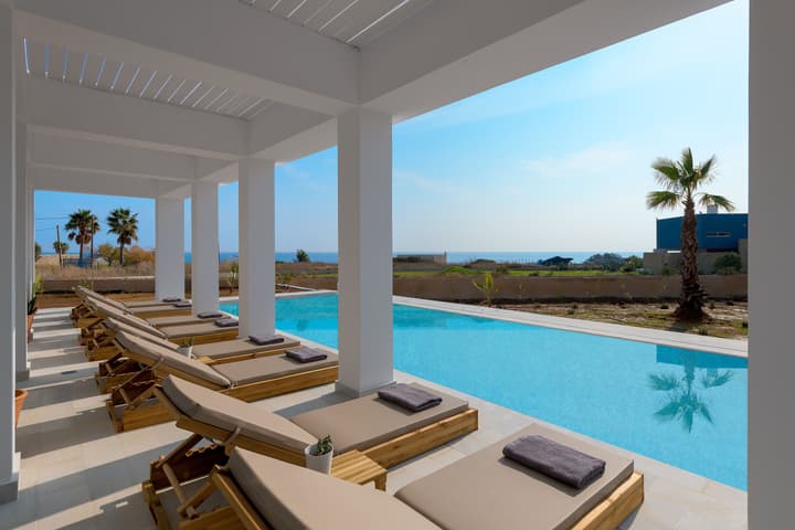 Seawater Villa