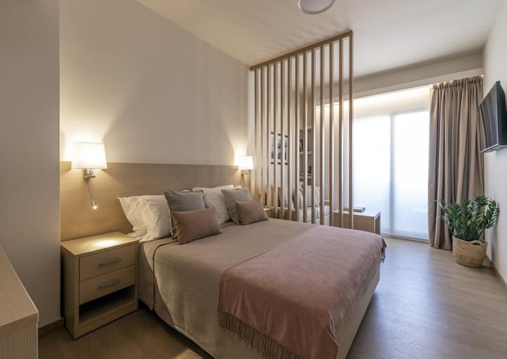 Gallery Suites & Residences, Piraeus