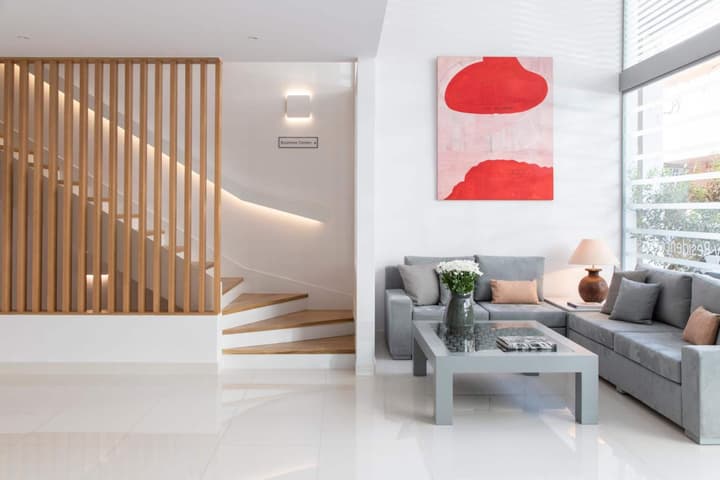 Gallery Suites & Residences, Piraeus