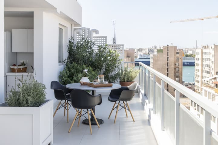 Gallery Suites & Residences, Piraeus