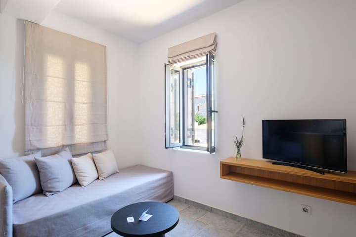 Margo Beach Hotel